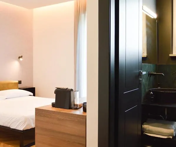 Adriatic Luxury Oda ve Kahvaltı 4*